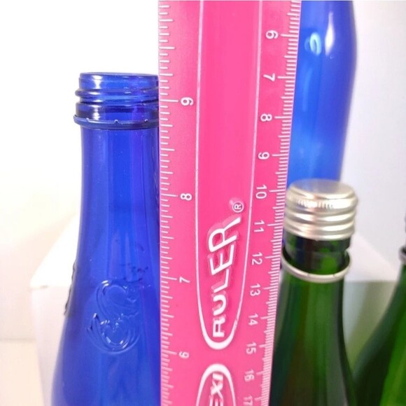 Green and Blue Glass Bottles with lids lot of 4 - Picture 8 of 11